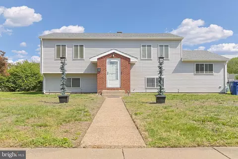 246 Rutgers Ave, Pemberton, NJ 08068