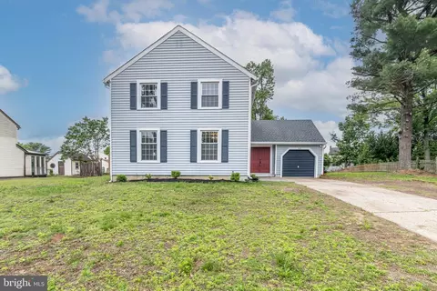 203 Shenandoah Rd, Cinnaminson, NJ 08077