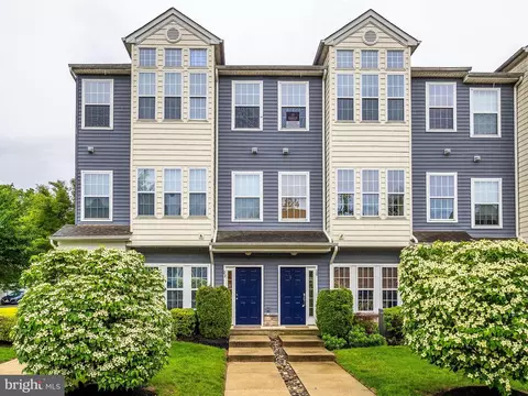 23 Fox Ct, Delanco, NJ 08075