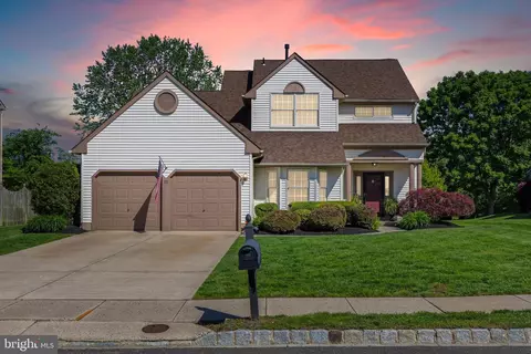 12 Springcress Dr, Delran, NJ 08075 photo 2