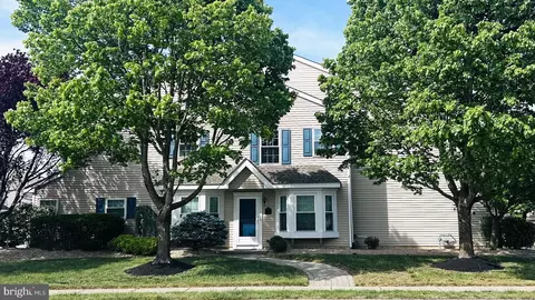 1 Stokes Rd, Mount Laurel, NJ 08054