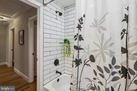 Bath - 319 E Rudderow Ave, Maple Shade, NJ 08052 photo 3 of 3