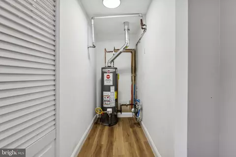 Entry Way - 319 E Rudderow Ave, Maple Shade, NJ 08052 photo 11 of 11