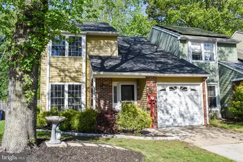 208 Shady Ln, Marlton, NJ 08053