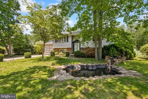513 Louisiana Trl, Browns Mills, NJ 08015