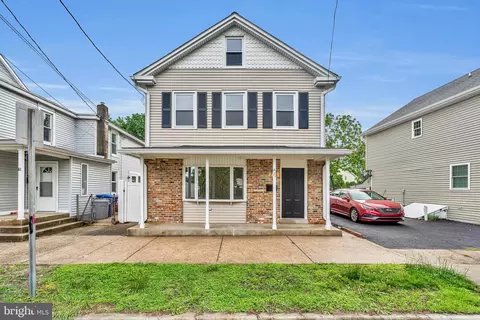 59 Jarvis St, Pemberton, NJ 08068