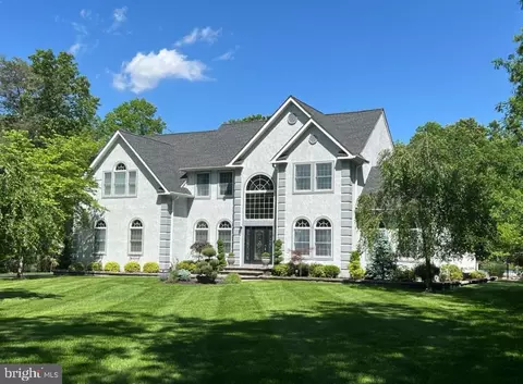 51 Fox Hill Dr, Southampton, NJ 08088
