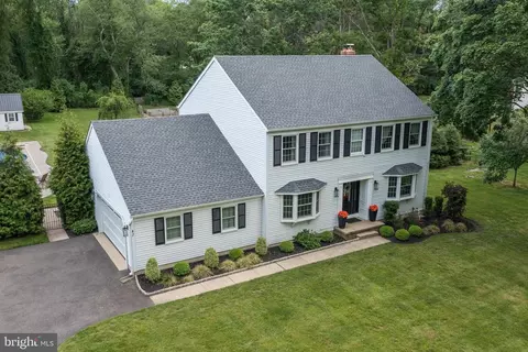 Exterior - 47 Millstone Dr, Shamong, NJ 08088 photo 2 of 6