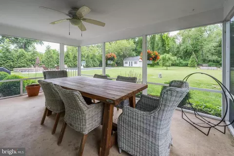 Exterior - 47 Millstone Dr, Shamong, NJ 08088 photo 3 of 6