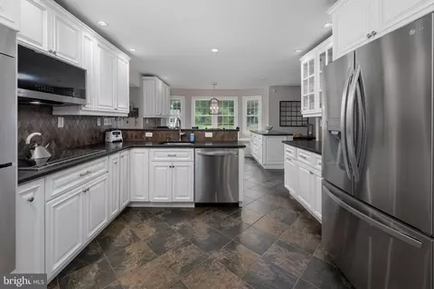 Kitchen - 47 Millstone Dr, Shamong, NJ 08088 photo 1 of 2