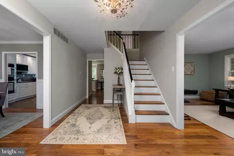 Entry Way - 47 Millstone Dr, Shamong, NJ 08088 photo 2 of 3