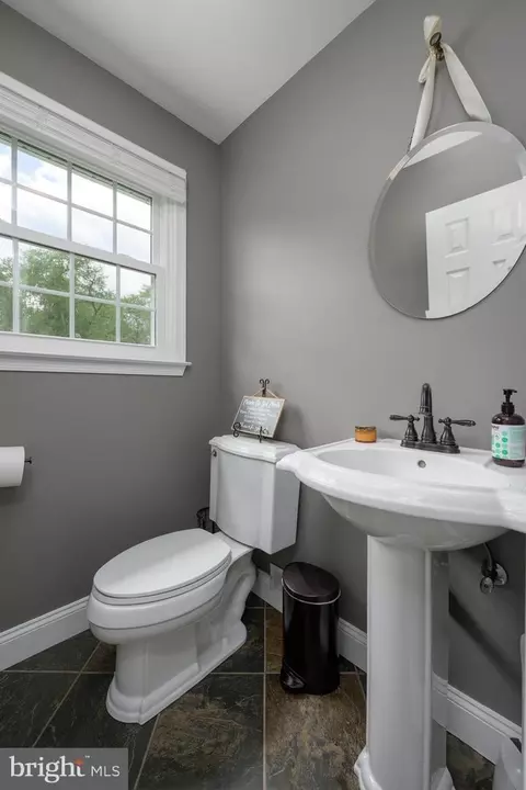 Bath - 47 Millstone Dr, Shamong, NJ 08088 photo 1 of 3