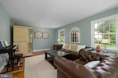 Living - 47 Millstone Dr, Shamong, NJ 08088 photo 1 of 1