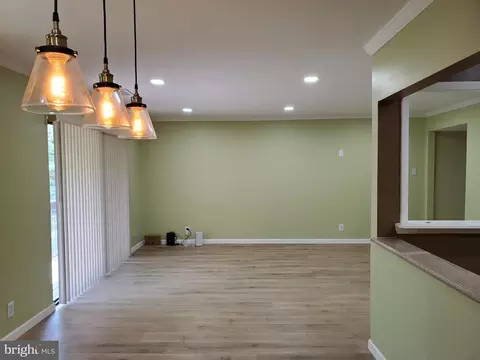 115 Kings Hwy UNIT MAPLE, Maple Shade, NJ 08052