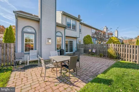 Exterior - 41 Kettlebrook Dr, Mount Laurel, NJ 08054 photo 4 of 4