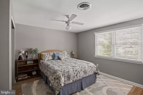 Bedroom - 4 Sequoia Dr, Cinnaminson, NJ 08077 photo 3 of 3
