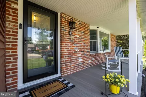 Exterior - 4 Sequoia Dr, Cinnaminson, NJ 08077 photo 2 of 10