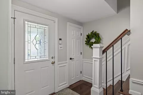 Entry Way - 4 Sequoia Dr, Cinnaminson, NJ 08077 photo 1 of 4