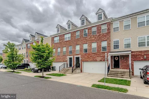 109 Riverwalk Blvd, Burlington, NJ 08016