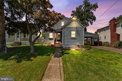 126 Leconey Cir, Palmyra, NJ 08065