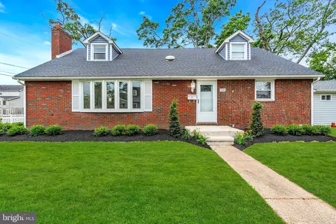728 Filmore St, Riverside, NJ 08075