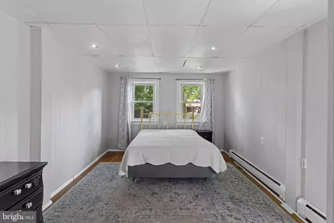 12 E Charles St, Palmyra, NJ 08065 photo 18