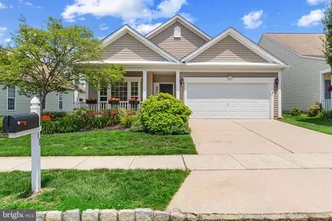 19 Emery Way, Delanco, NJ 08075