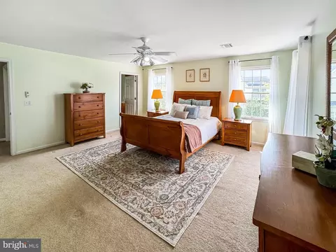 Bedroom - 12 Fieldcrest Dr, Columbus, NJ 08022 photo 5 of 6