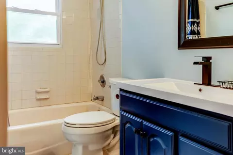 Bath - 449 West Ave, Delanco, NJ 08075 photo 2 of 2