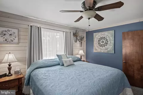 Bedroom - 306 Fenimore Ln, Delanco, NJ 08075 photo 2 of 4