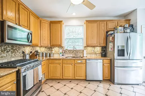 Kitchen - 1 Carter Ln, Marlton, NJ 08053 photo 4 of 4
