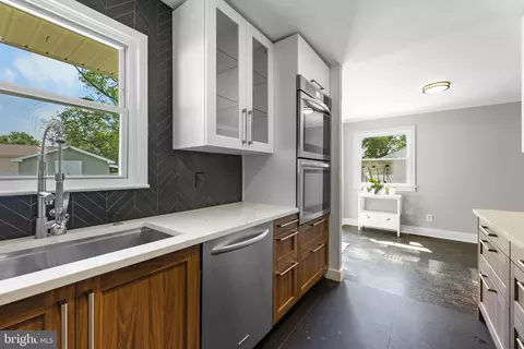319 Juniata Ave, Delran, NJ 08075 photo 9