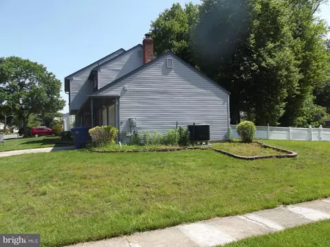 20 Devonshire Dr, Westampton, NJ 08060 photo 2