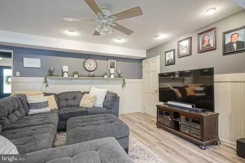 19 Montclair Dr, Delran, NJ 08075 photo 11