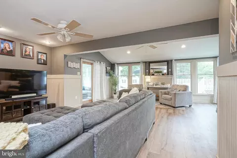 19 Montclair Dr, Delran, NJ 08075 photo 10
