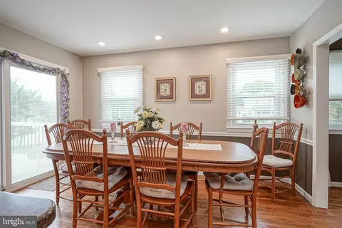 19 Montclair Dr, Delran, NJ 08075 photo 15