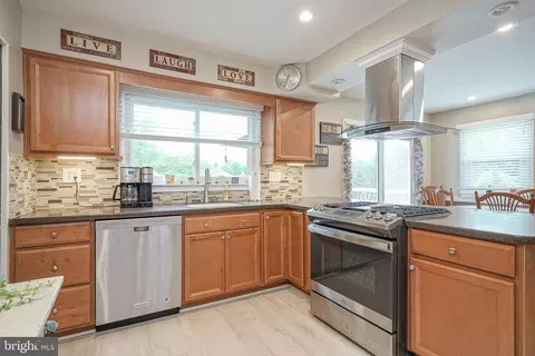 19 Montclair Dr, Delran, NJ 08075 photo 12