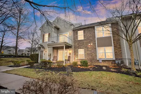 5702 B Adelaide Dr, Mount Laurel, NJ 08054