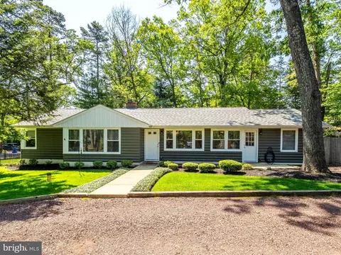 138 S Stokes Rd, Medford Lakes, NJ 08055