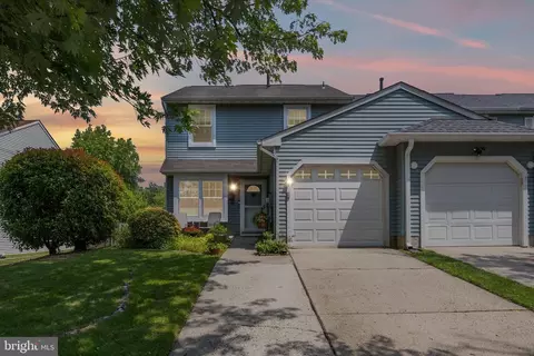 36 Country Ln, Westampton, NJ 08060