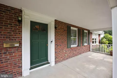 Exterior - 1101 Cherry Ln, Cinnaminson, NJ 08077 photo 5 of 7