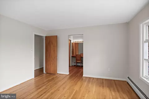 Bedroom - 1101 Cherry Ln, Cinnaminson, NJ 08077 photo 2 of 5