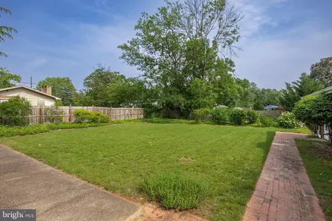 Exterior - 1101 Cherry Ln, Cinnaminson, NJ 08077 photo 7 of 7