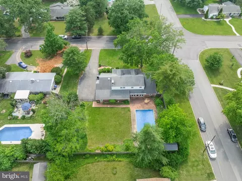 View/Area - 1101 Cherry Ln, Cinnaminson, NJ 08077 photo 6 of 7
