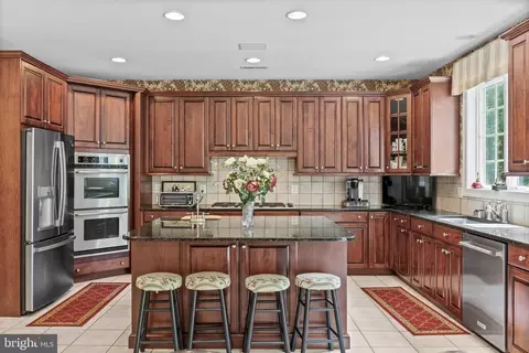 Kitchen - 19 Crested Butte Ct, Shamong, NJ 08088 photo 1 of 3