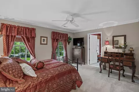 Bedroom - 19 Crested Butte Ct, Shamong, NJ 08088 photo 2 of 4