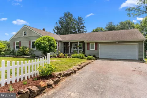 410 Island Rd, Columbus, NJ 08022