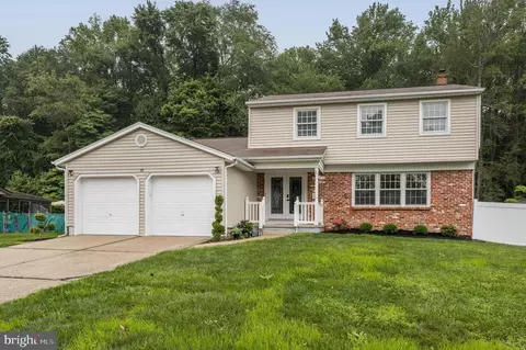 27 Kevin Way, Marlton, NJ 08053