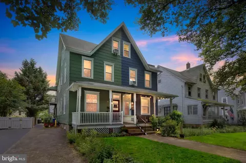 Exterior - 411 Seventh, Riverton, NJ 08077 photo 1 of 6