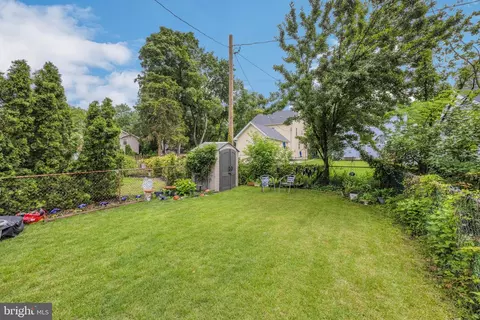 Exterior - 411 Seventh, Riverton, NJ 08077 photo 6 of 6